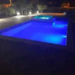 Franica With Heated Pool And Hot-tub - One Bedroom With Balcony Appartamento *