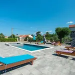 Appartamento Franica With Heated Pool And Hot-tub - One Bedroom With Balcony Privlaka (Zadar)