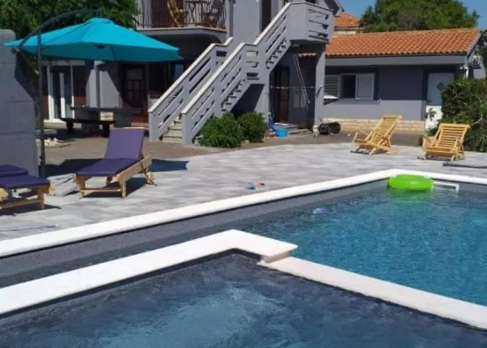 Apartment Franica With Heated Pool And Hot-tub - One Bedroom With Balcony *